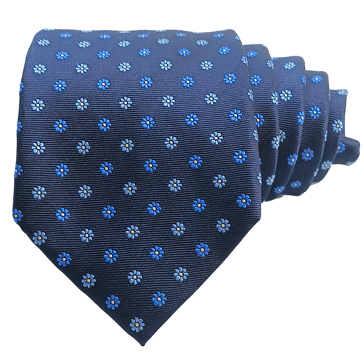 Azul marinho com flores azuis claro (2).jpg